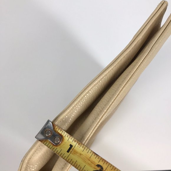 Vintage The Limited Beige and Cream Monochrome Neutral Gold Hardware Clutch - Picture 9 of 11